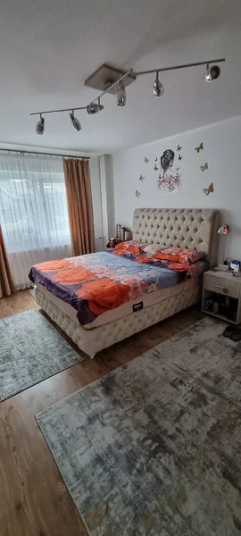Gorjului Vanzare Apartament cu 2 camere renovat in totalintate