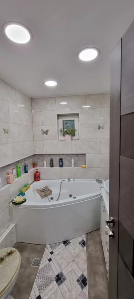 Gorjului Vanzare Apartament cu 2 camere renovat in totalintate